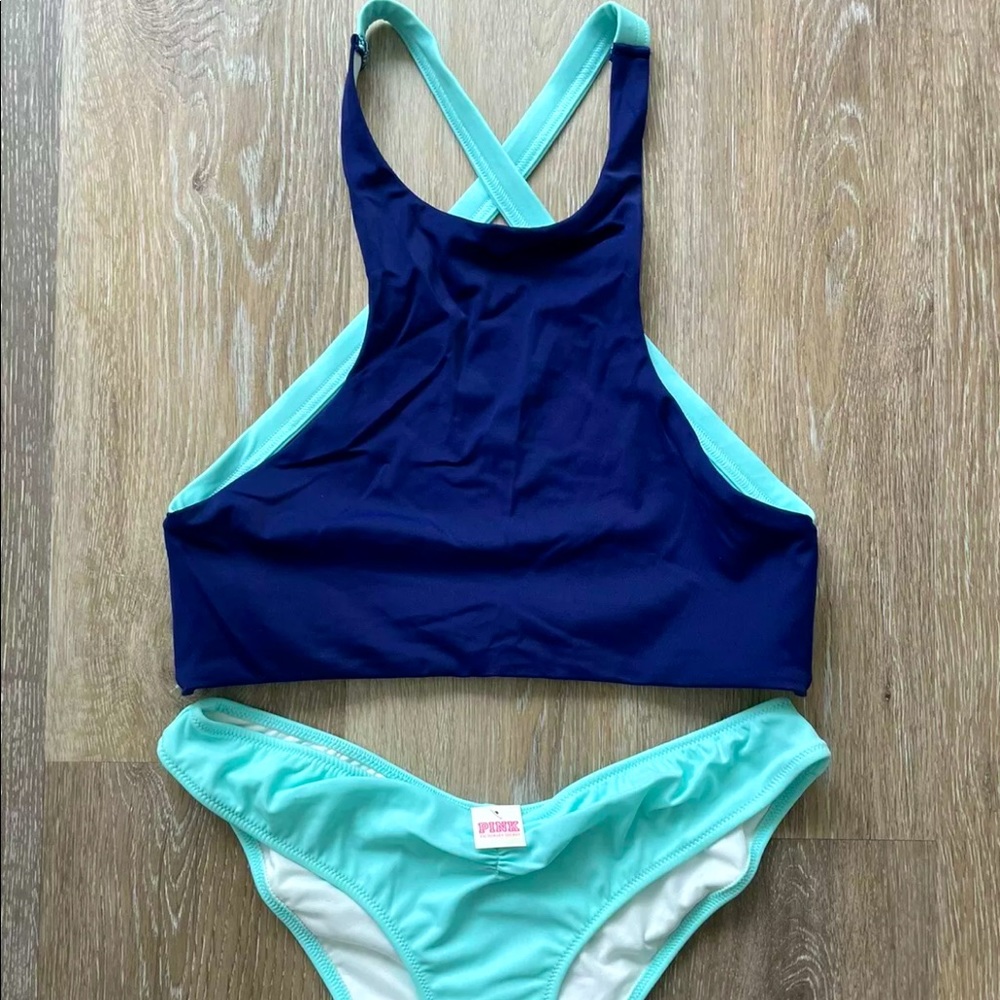 Victoria’s Secret swim top and bottom size Small NWOT